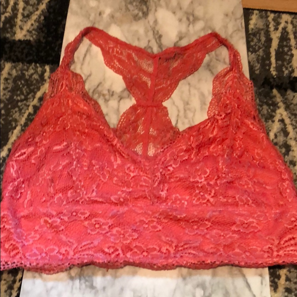 Pinky color daytrip bralette